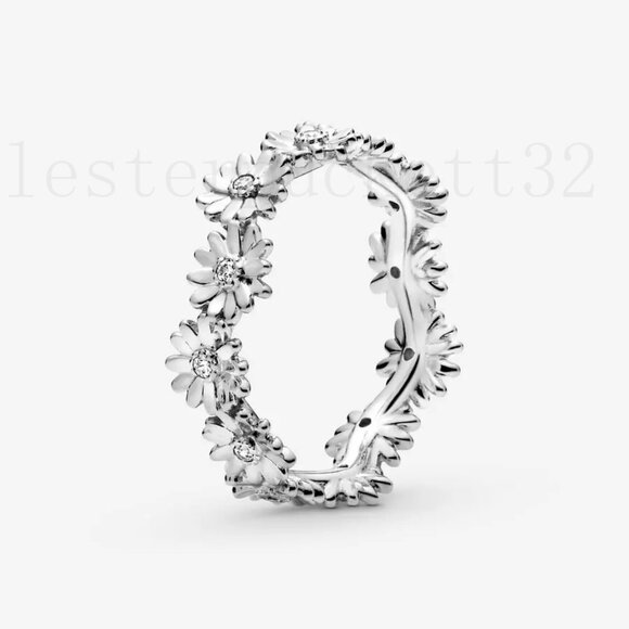 Pandora Sparkling Daisy Flower Crown Ring - Picture 1 of 3